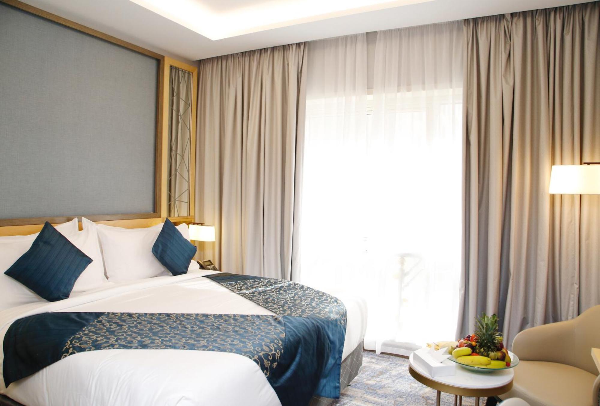 Maden Alrawda Hotel Medina ภายนอก รูปภาพ Deluxe Room