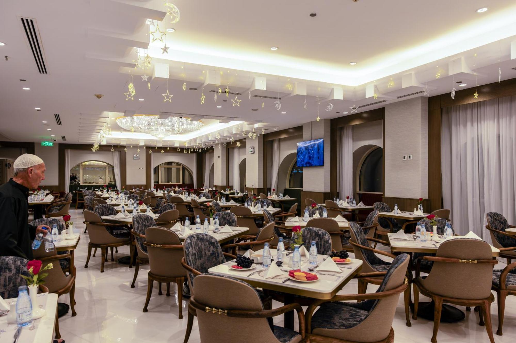 Maden Alrawda Hotel Medina ภายนอก รูปภาพ